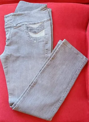 Calça Jeans Cinza