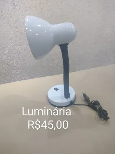 Luminária haste articulada branca