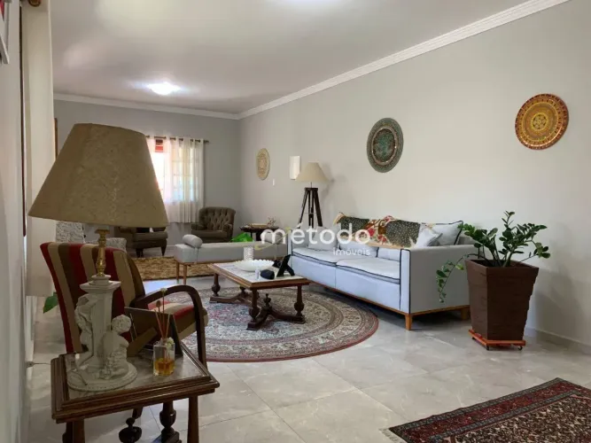 Casa à venda, 327 m² por R$ 1.700.000,00 - Ajuda - Guararema/SP