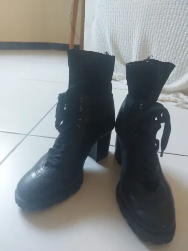 Bota Shutz 35