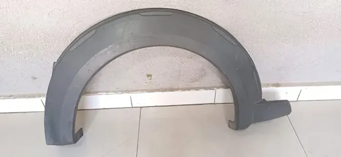 Moldura Lateral Traseira Direita Fiat Strada 1.4 2013