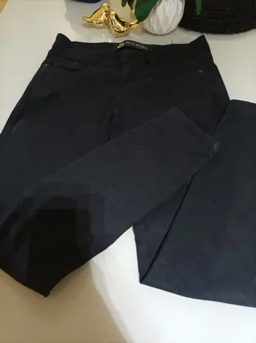 Calça jeans preto feminino 40. 20 reais