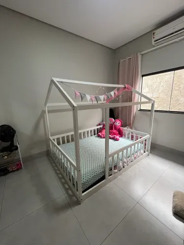 Cama casinha Montessoriana infantil casal com colchão