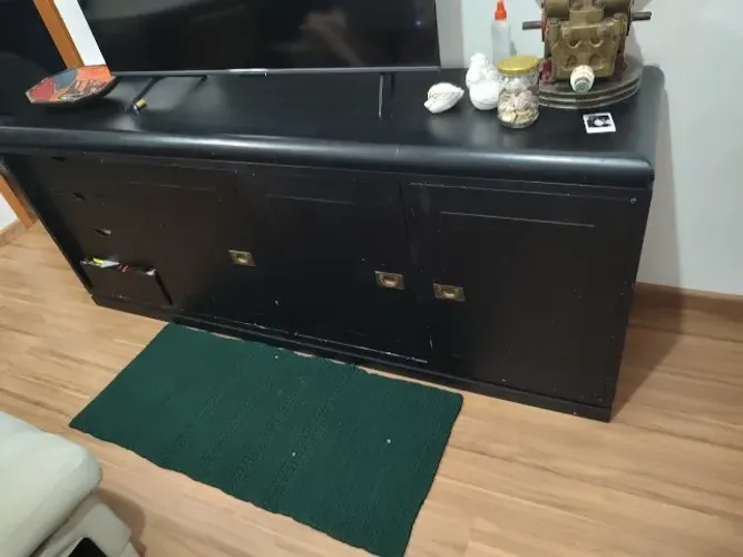 Rack de madeira maciça