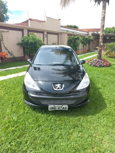 Peugeot 207 XR Hatch Flex 1.4 5P 2011