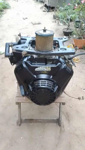 Motor estacionário vanquard 18 Hp gasolina 2 cilindros 