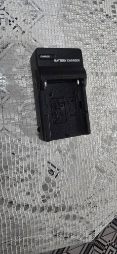 Carregador Npf970 para bateria de Led e filmadoras Sony