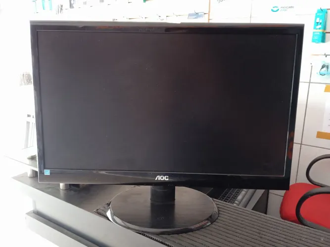 Monitor Aoc 22 ( GARANTIA)