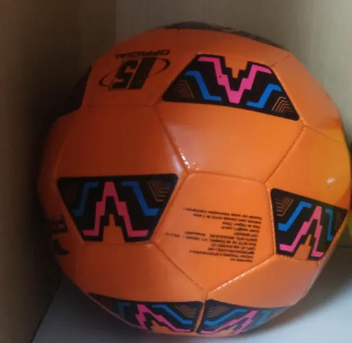 Bola futebol campo NOVA!