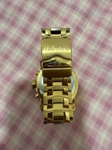 Relógio Invicta dourado masculino
