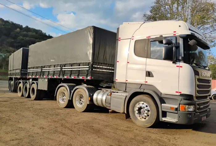 Scania R510 + Noma 9 Eixos - Graneleiro 