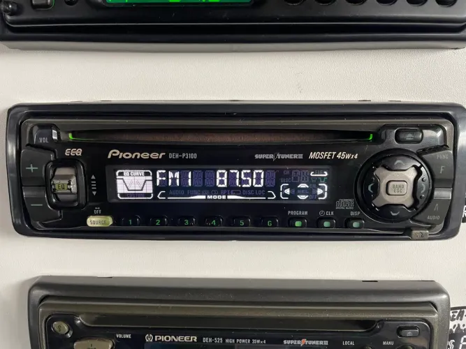 Cd rádio e com bluetooth Pioneer DEH-P3100