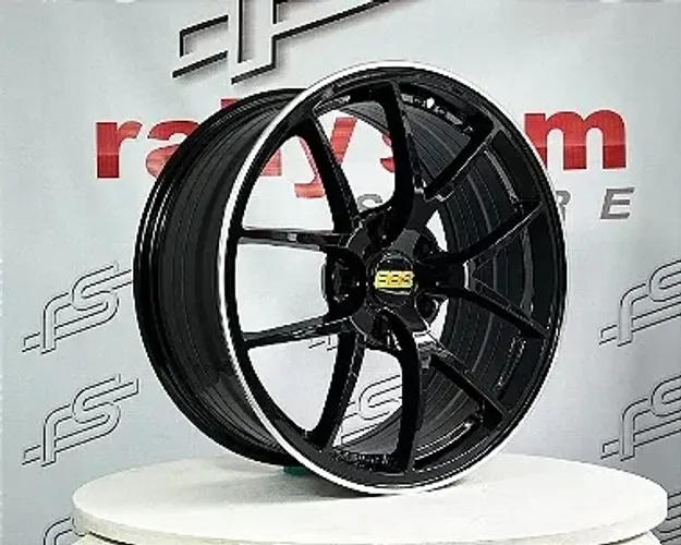 Jogo de Roda BBS Preta Brilhante 5x120 - 18x8 Offset 35 (Nv)