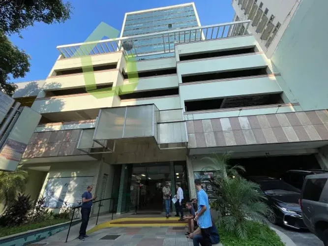 ALUGUEL - Sala Comercial com 46m² no Edifício Plaza