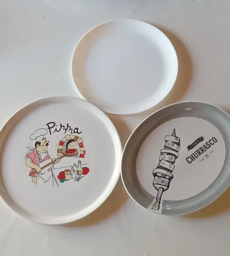 Jogo de 3 Pratos Pizza, Churrasco e Simples