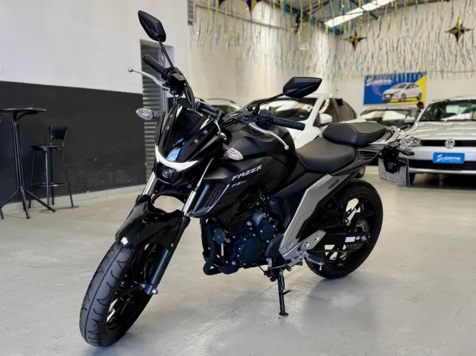 YAMAHA - FZ25 250 FAZER FLEX
