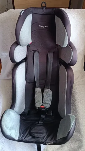 Cadeira infantil automotiva Progress Cosco