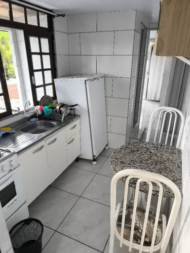 Kitnet/Quitinete mobiliada com despesas inclusas!