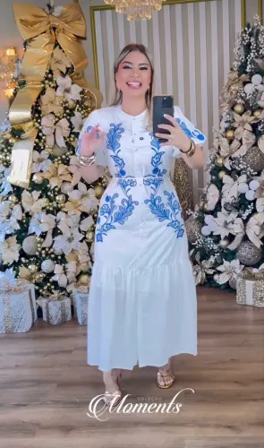 Vestido NOVO Longo azul e branco - tamanho G