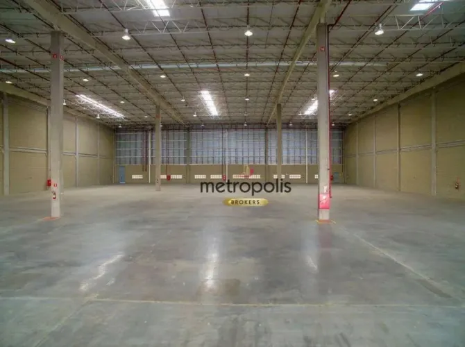 Galpão para alugar, 3239 m² por R$ 112.758,10/mês - Distrito Industrial - Jundiaí/SP