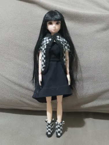 Boneca articulada estilo asiático colecionável -27 cm