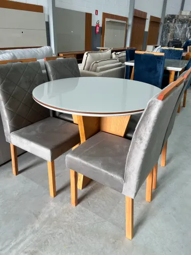 Mesa de Jantar Redonda com 4 Cadeiras NOVO