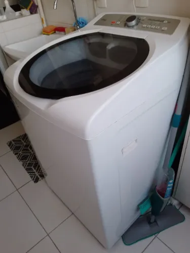 Lavadora Brastemp 12 kg - Modelo BRBWQ12AB1 - Excelente estado