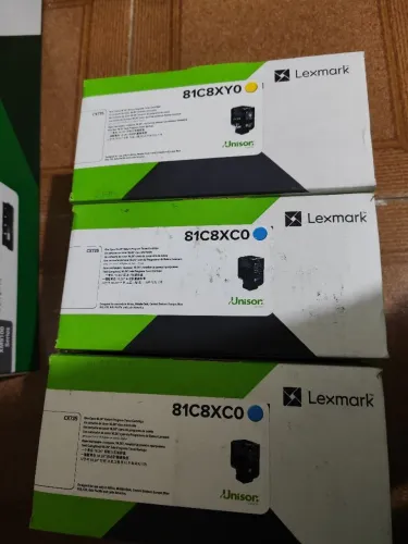 Toner Lexmark 81c8xyo -co original