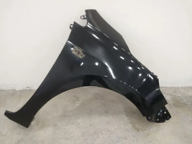 Paralama direito Corolla 2016