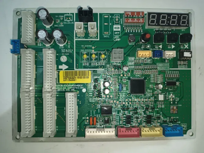PLACA DE AR-CONDICIONADO (EBR *) - LG