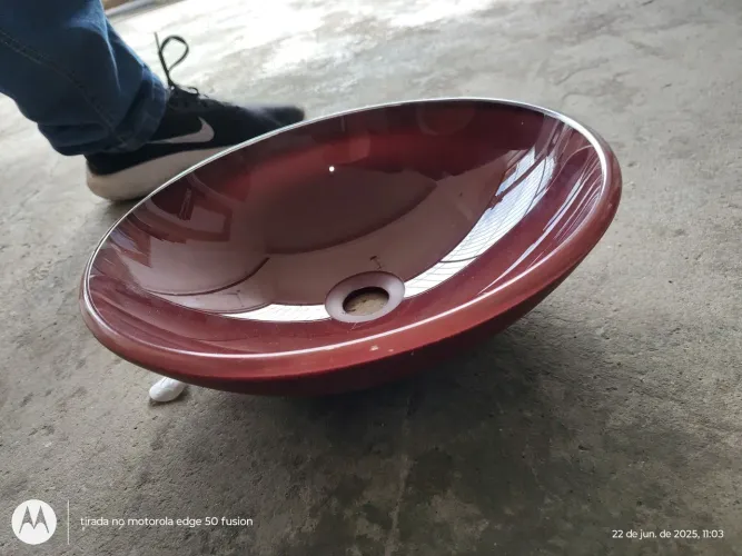 Cuba de Vidro Vermelha 33 cm