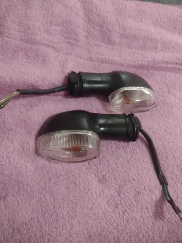 Pisca Yamaha MT 03.MT07.MT09.R01 R03.xj6 fz6 tracer
