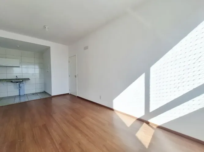 Apartamento 2 dormitórios com suíte à Venda no Condomínio Portal Vale das Perolas, na cida