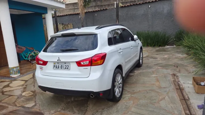 Mitsubishi ASX 2.0 16V 4X4 160cv Aut. 2015