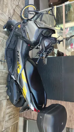 Moto maravilhosa para cidade!