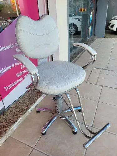 Linda cadeira hidráulica só $ 280 