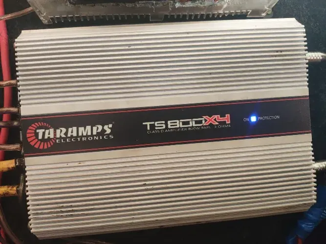 Módulo amplificador Taramps TS 800x4 800W 4 Canais