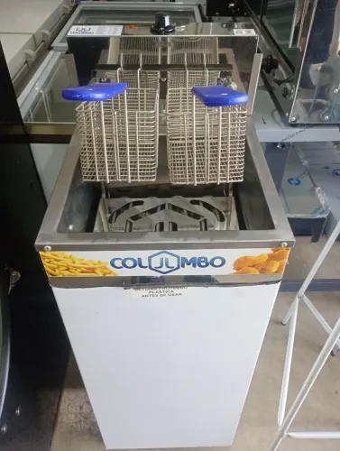 Fritadeira a Gás, Água e óleo 