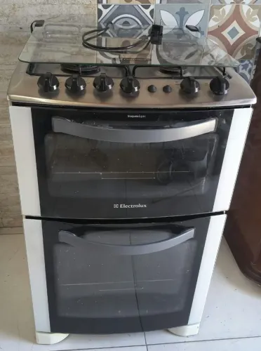 Fogão Eletrolux automático