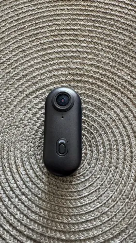 Câmera FHD 1080P (NOVA) com cartão de memória 64gb