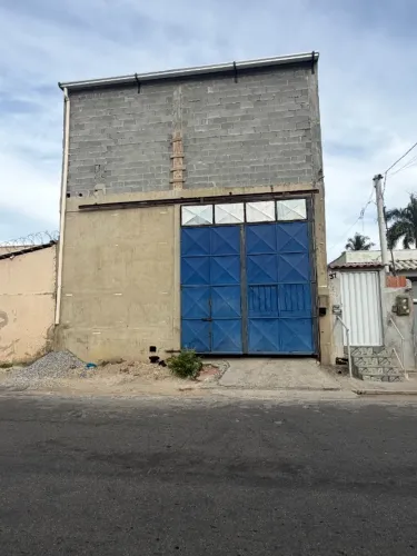GALPÃO EM N.IGUAÇU - BELFORD 248M2