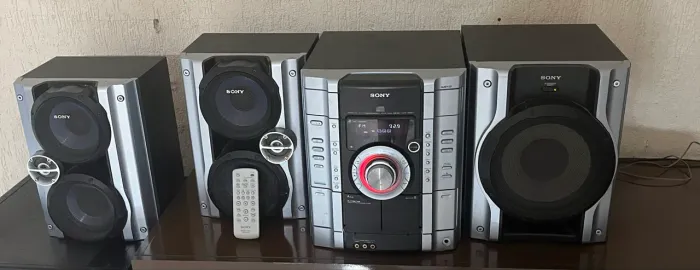 Som SONY GENEZI MHC GX450 | 265W | 3 CD?s + USB