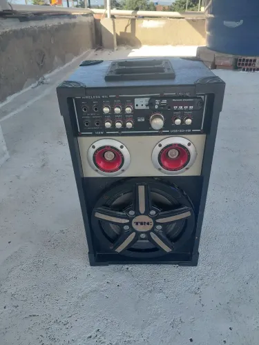 Caixa amplifica bluetooth