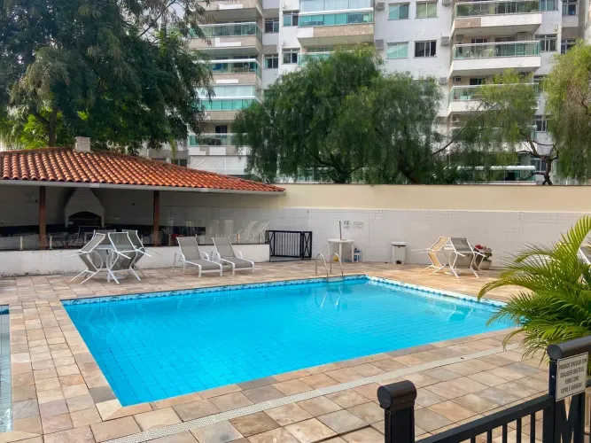 Imóvel para aluguel tem 150 metros quadrados com 3 quartos em Barra Olímpica - Rio de Jane