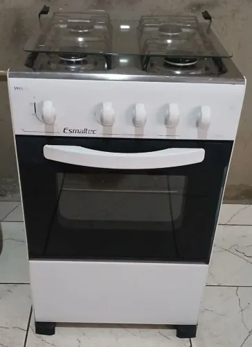 Vendo fogão 4 bocas (esmaltec)