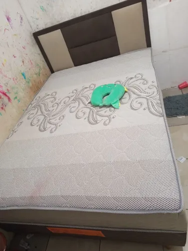 vende-se geladeira e cama