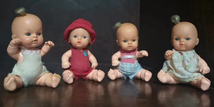 Lote com 4 Bebês Chuquinha da Estrela.