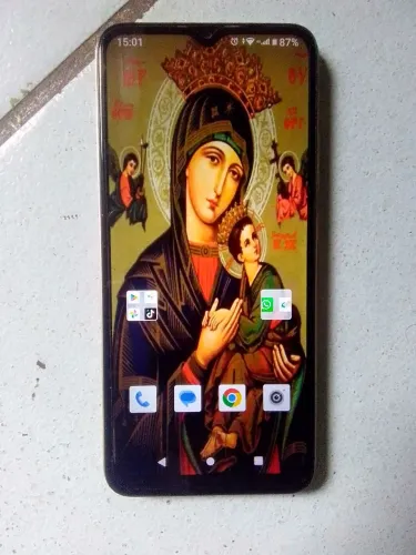 Vendo um Smartphone da Multilaser G Max 2 de 64 GB