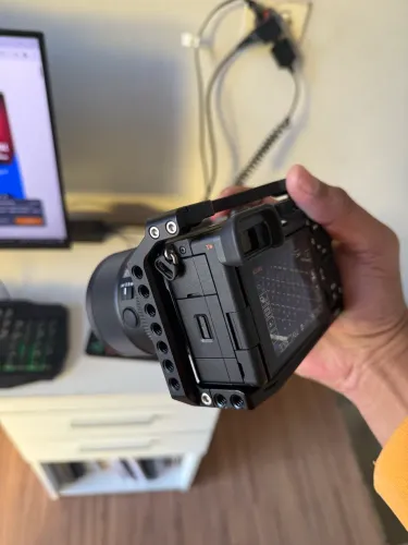 Sony a6700