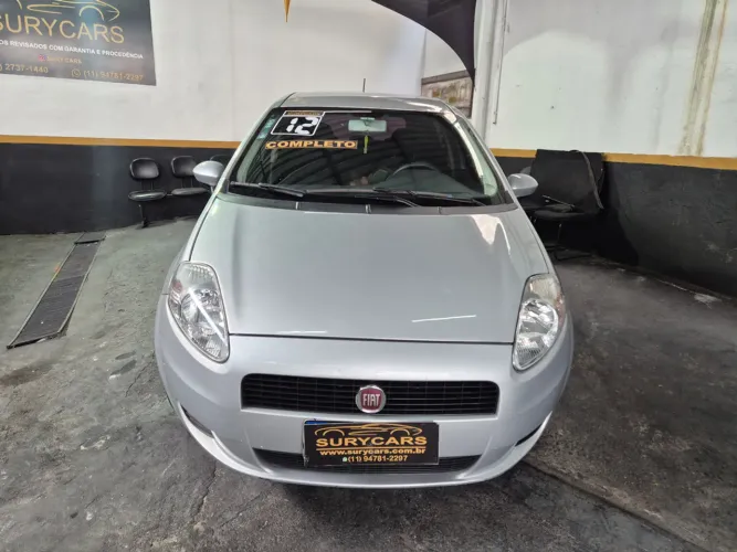 Fiat Punto Attractive 1.4 Fire Flex 8V 5P 2012
